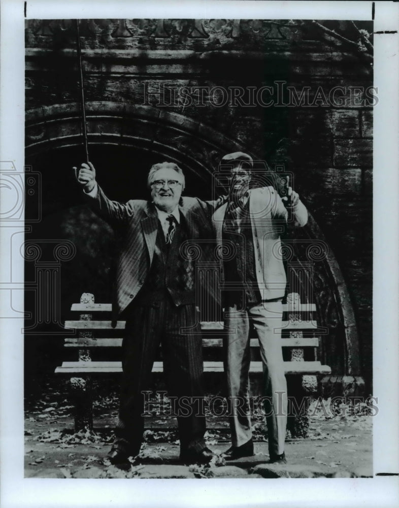 1987 Press Photo Vincent Gardenia &amp; Glynn Turaman in I&#39;m Not Rappaport - Historic Images