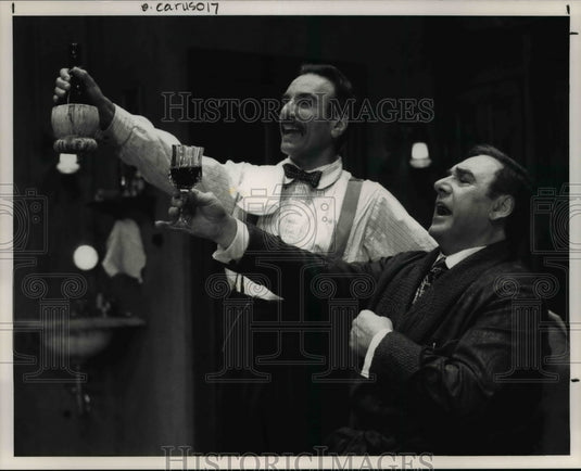 1991 Press Photo Joseph Mascolo & Joseph R Sicari in Bravo, Cruso! at The Clevel - Historic Images