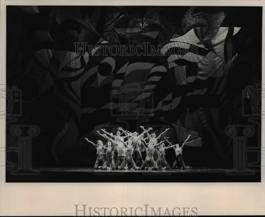 1993 Press Photo Ojos Del Amazonas - cvb28400 - Historic Images