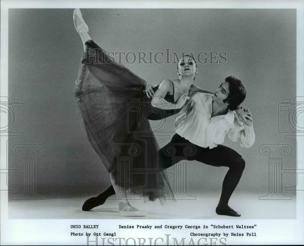 1981 Press Photo Denise Prasky and Gregory George in &quot;Schubert Waltzes&quot; - Historic Images