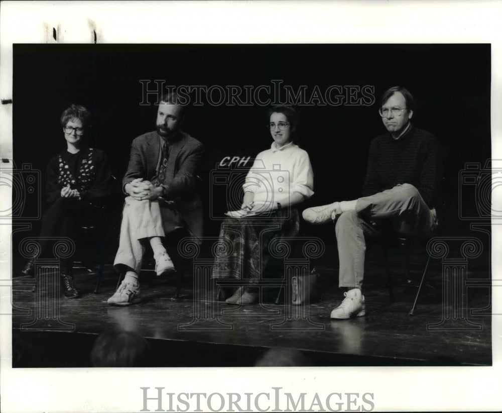 Press Photo 1991 Discovereads play development series at The Cleveland Play Hou - Historic Images