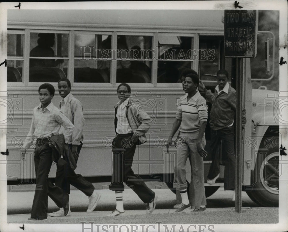 1979, School Integration - cvb28665 - Historic Images