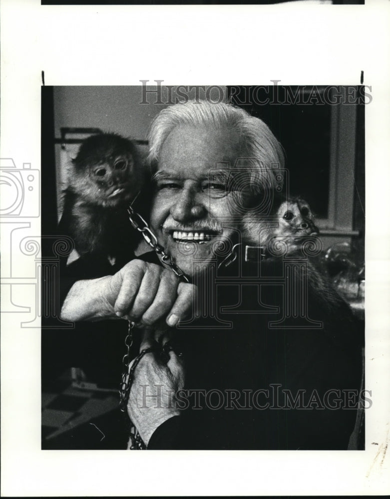 1985 Press Photo Return of the Monkeys - cvb29214 - Historic Images