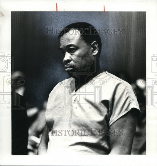 1981 Press Photo Robert O'Neil arraigned for disappearance of Henry Podborny - Historic Images