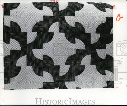 1977 Press Photo "Drunkard's Path" design, also called "Rambling Road" - Historic Images