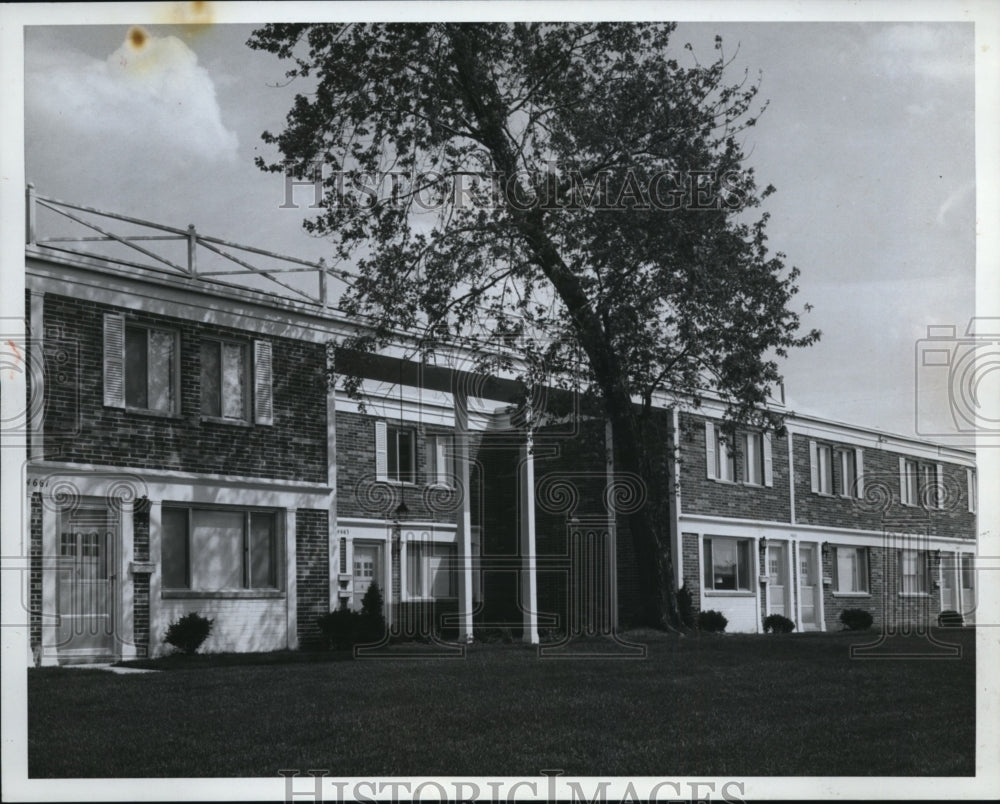 1964, Apartment - Clarkwood Gardens Warrensville Heights - cvb29672 - Historic Images