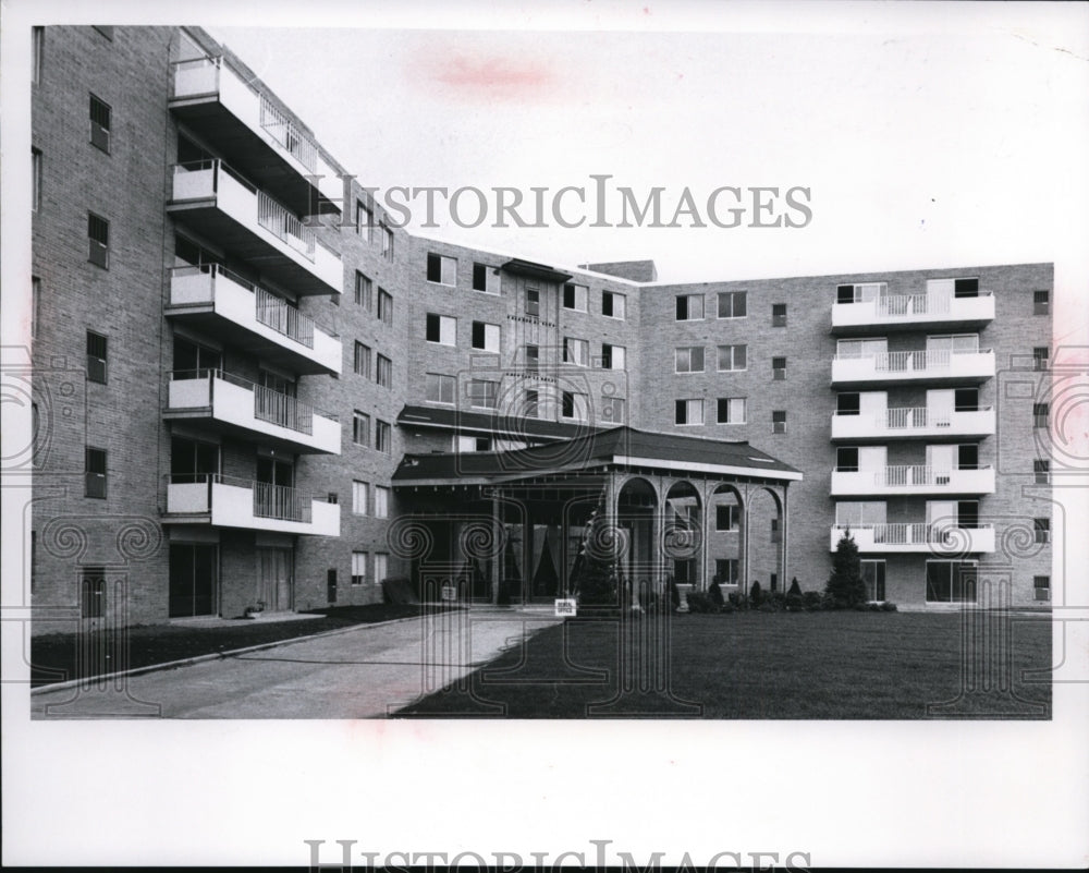 1968 Press Photo Clarkwood Granada Gardens, Apartment at Warrensvillwe - Historic Images