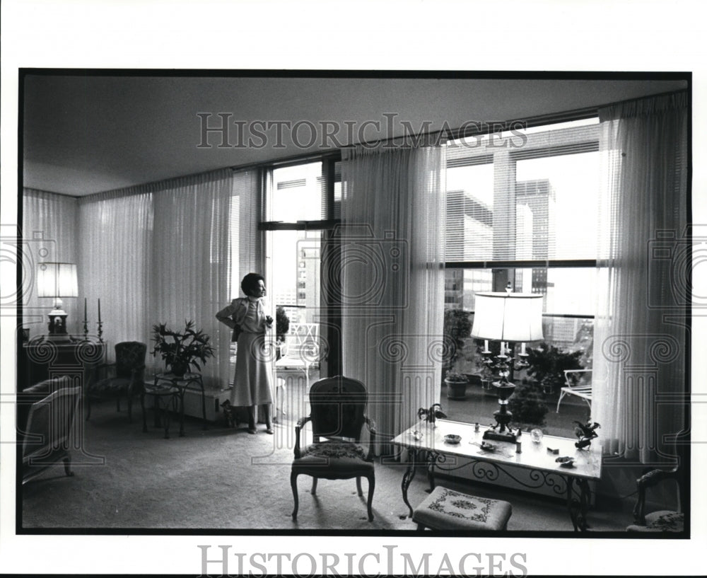 1986 Press Photo Penthouse Living in Cleveland - cvb29678 - Historic Images