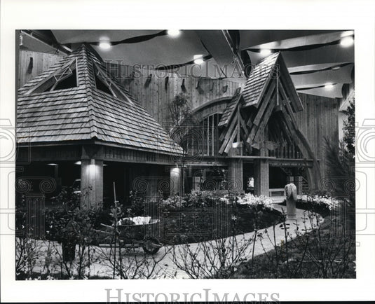 1991 Press Photo Home and Flower Show, Trout Home - cvb29830 - Historic Images