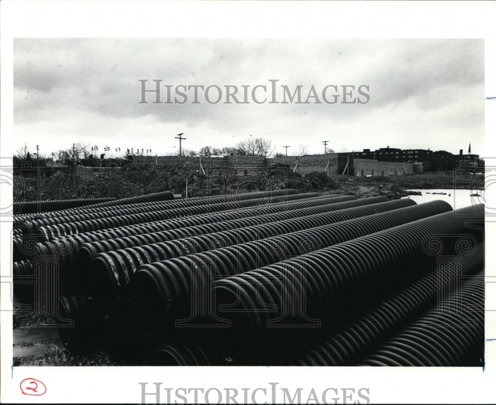 1990 Press Photo A shopping center that is under construction at Shaker Heights - Historic Images