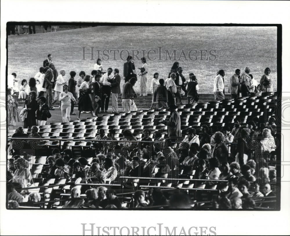 1985 Press Photo Crowd Shot Cleveland Orchestra Concert Blossom Music Center - Historic Images