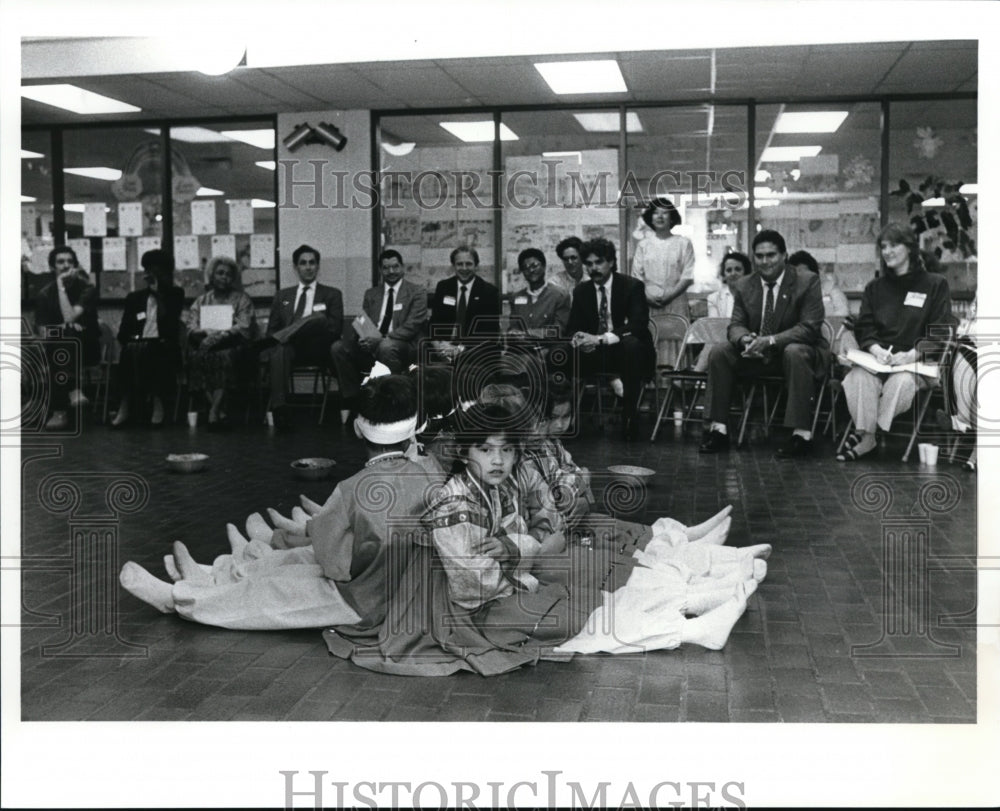 1989, 50 Realtors on Tour of Cleveland Public Schools-Korean Dance - Historic Images