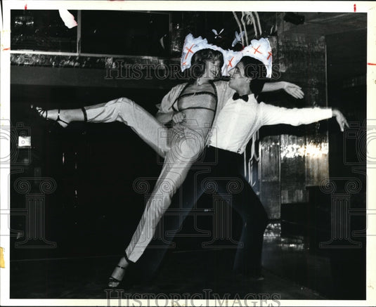 1979, Debbie Kimball and Jeff Kassouf-Disco dancing - cvb30168 - Historic Images