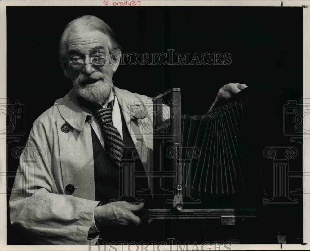 1992 Press Photo Roy Dennison-Brady of Broadway play - cvb30297 - Historic Images