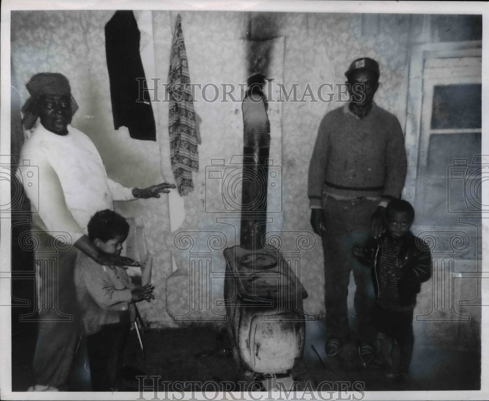 1970 Poor Family In Holly Springs Mississippi-Historic Images