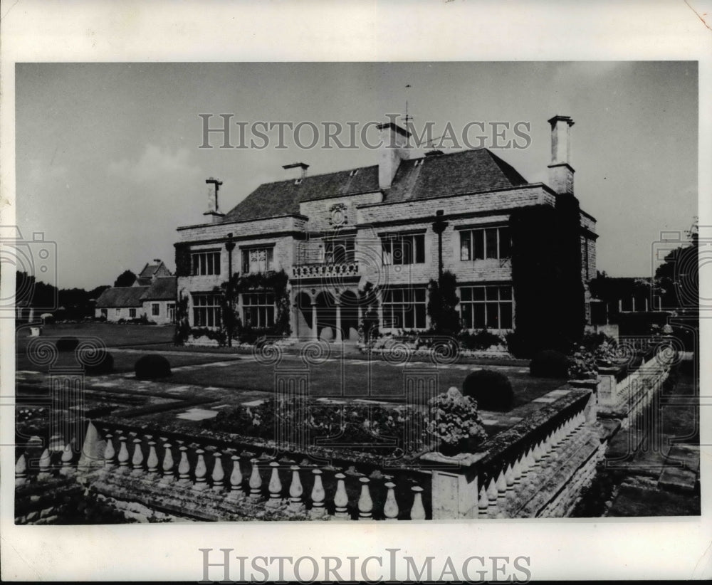 1971 Thornbaugh Hall, Peterborough, England-Historic Images