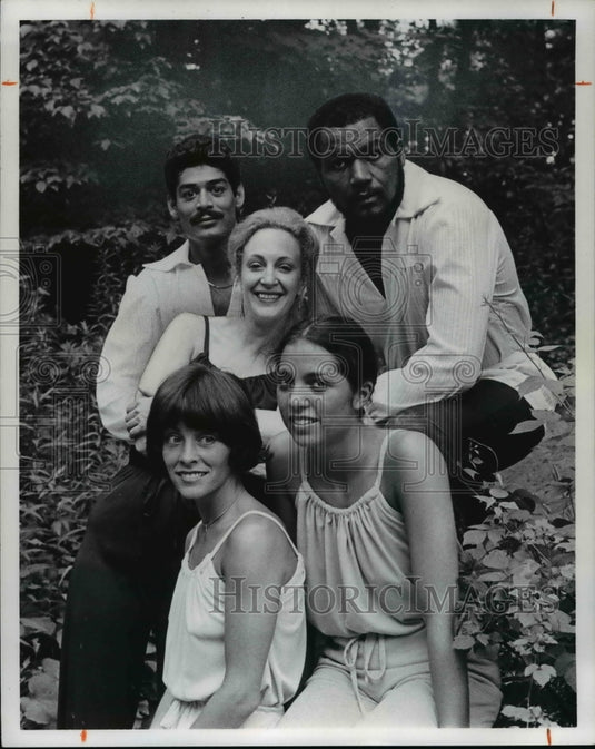 1976 Press Photo Plays - "And the Beat goes on", Musical Revue - cvb30900 - Historic Images