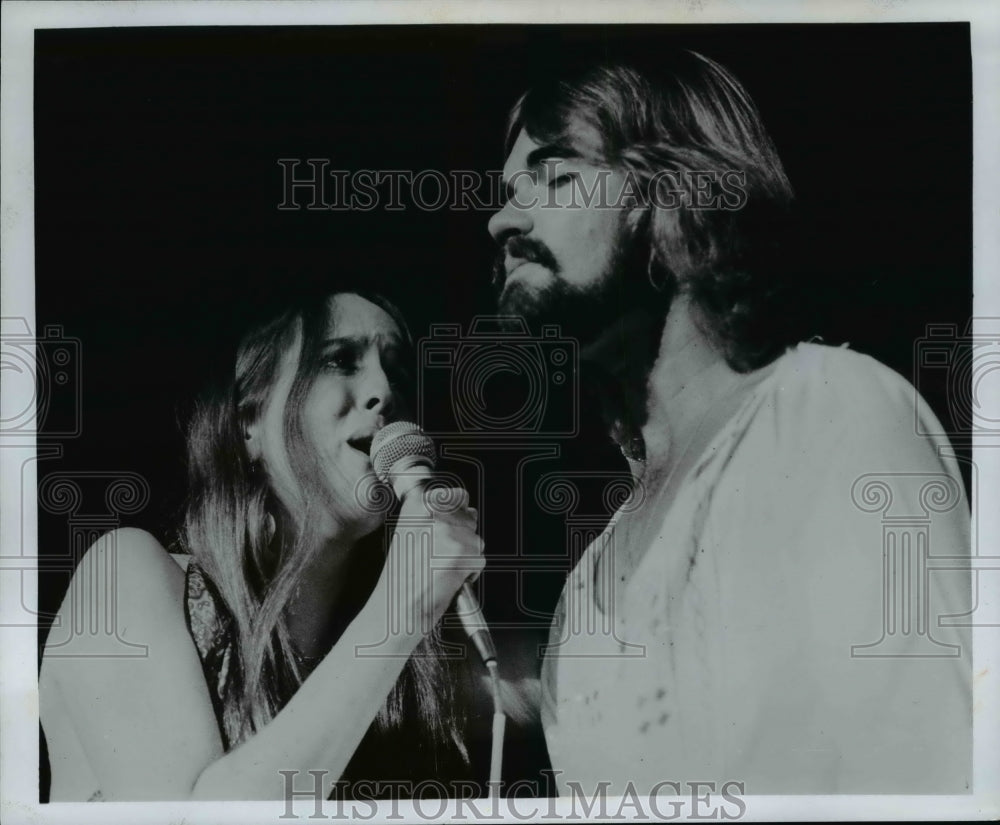 1971 Tom Westerman and Linda Nichols in &quot;Jesus Christ, Superstar&quot;-Historic Images