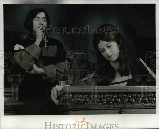 1975  Richard III (John Buck, Jr.) & White Ane (Brenda Curtis)-Historic Images
