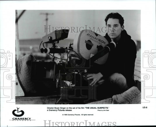 Press Photo Director Bryan Singer on the set of his film "The Usual Suspects" - Historic Images