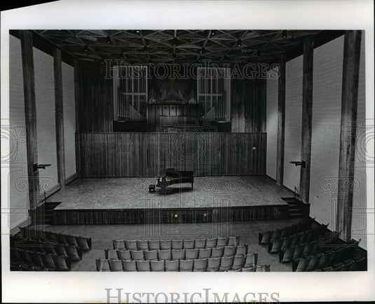 1976 Press Photo University of Akron -Guzzetta Hall, Recital Hall - cvb31584 - Historic Images