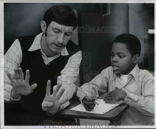 1971, Akron University, Pilor Project - Elementary Education Majors - Historic Images