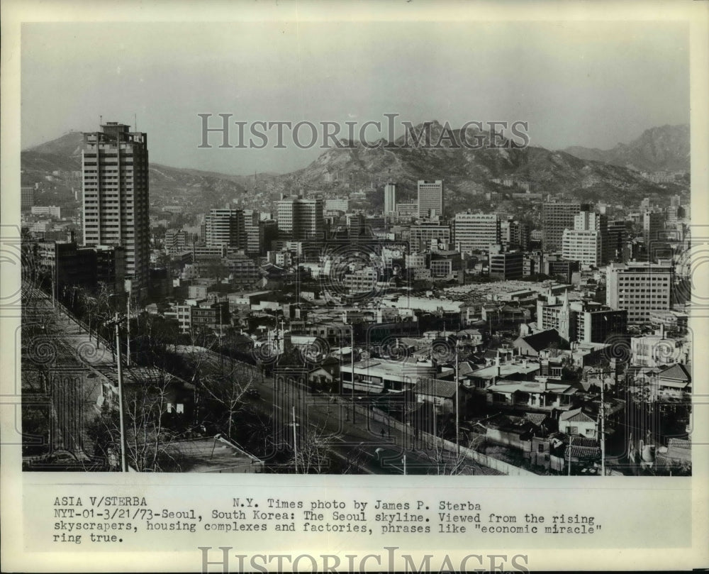 1973 Press Photo The Seoul skyline in Seoul, South Korea - cvb31654 - Historic Images