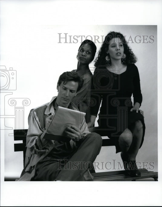 1991 Press Photo Walter Hudson, Toni Rowe & Toni Ann Johnson in Say Zebra - Historic Images