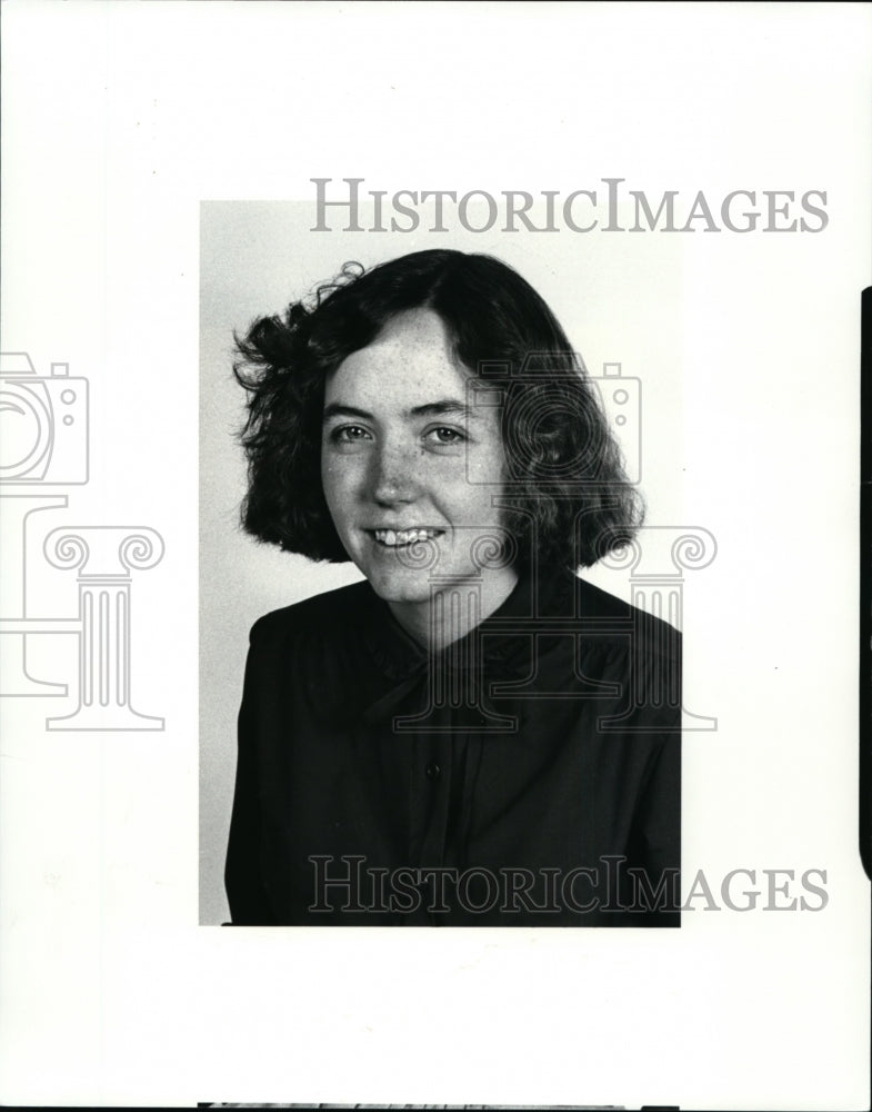 1985 Press Photo Intern Mary Ellen Crowley - cvb31911 - Historic Images