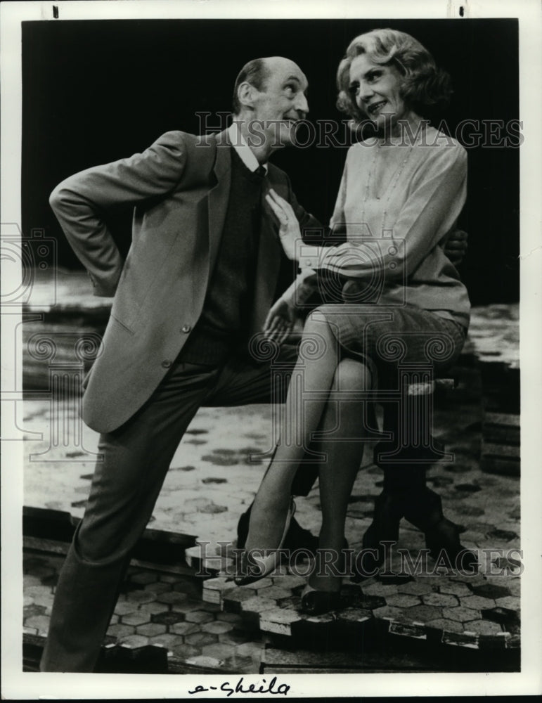 1983 Press Photo Victor Griffin &amp; Sheila Smith in Taking My Turn - cvb32057 - Historic Images