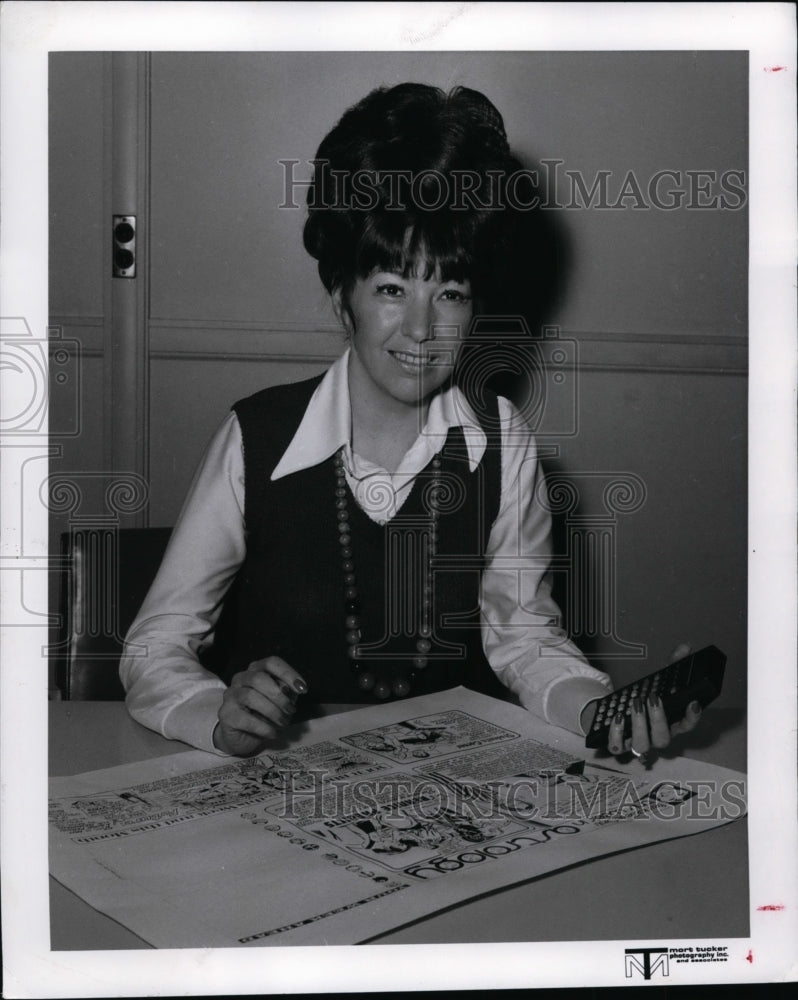 1974 Bernice Bede Osol, North Ridgeville Astrologer & PD Columnist-Historic Images