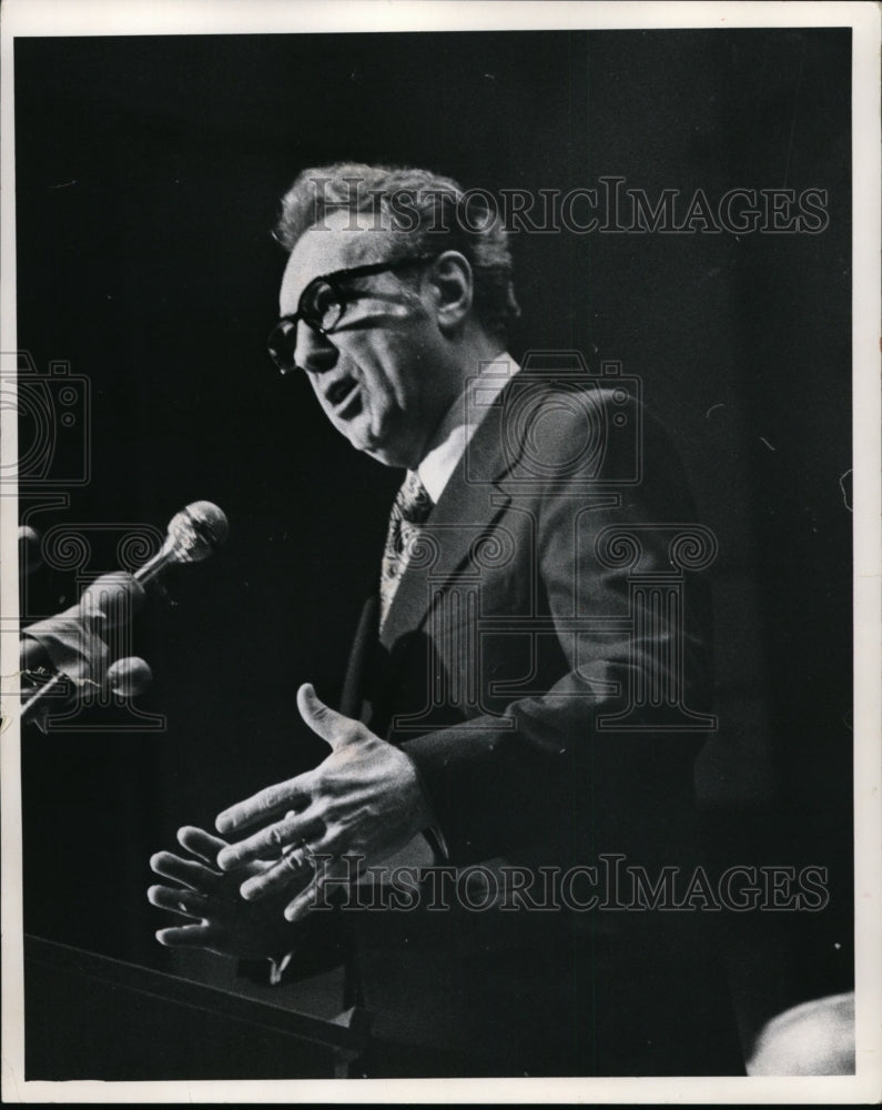 1972 Police and Firemen Pay Meeting speaker-Ralph Perk-Historic Images