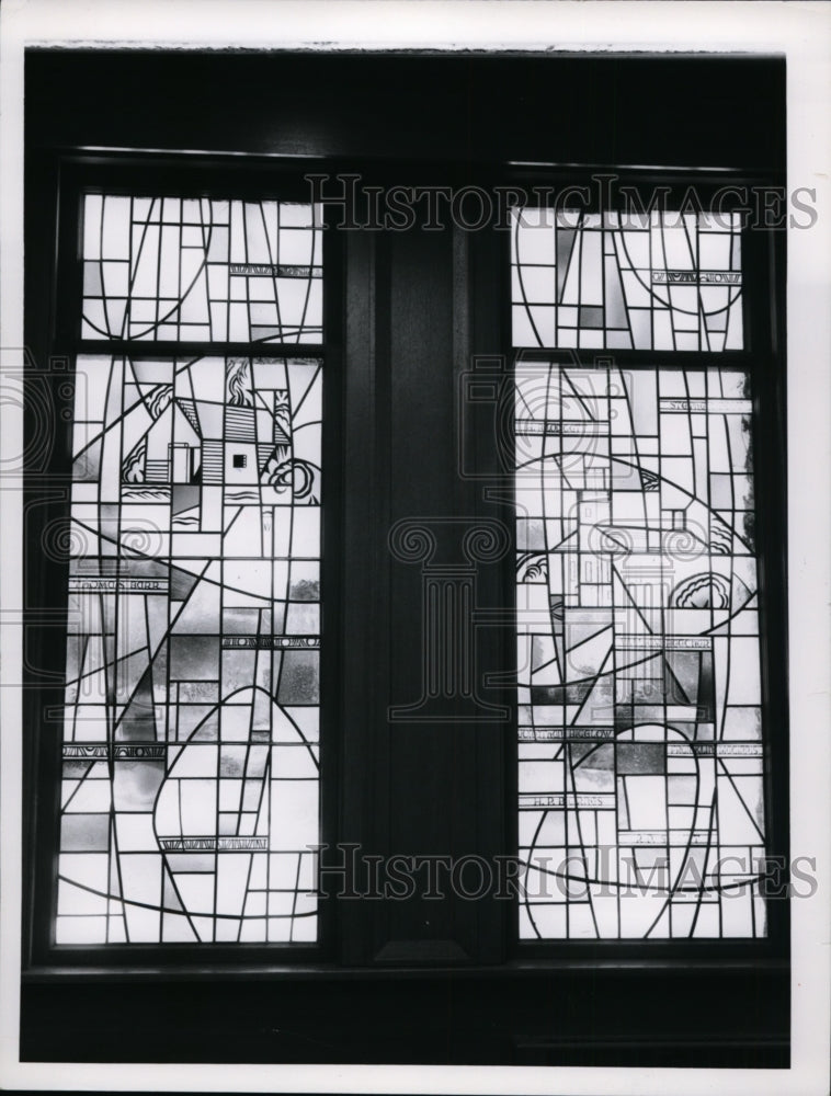 1962 Press Photo Stained glass window at 1st United Presbyterian Church - Historic Images