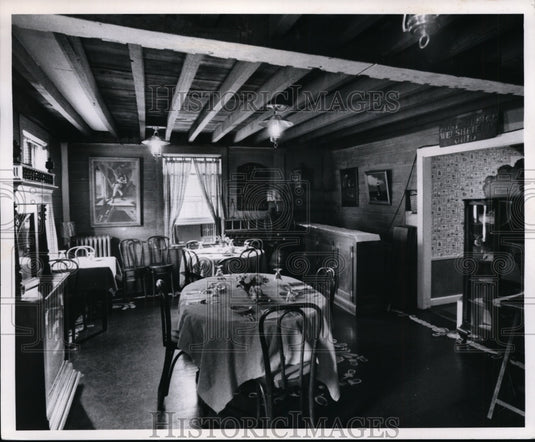 1969 Welshfield Inn-Historic Images