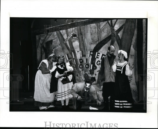 1991 Press Photo Li'l Red, Plays - cvb33032 - Historic Images