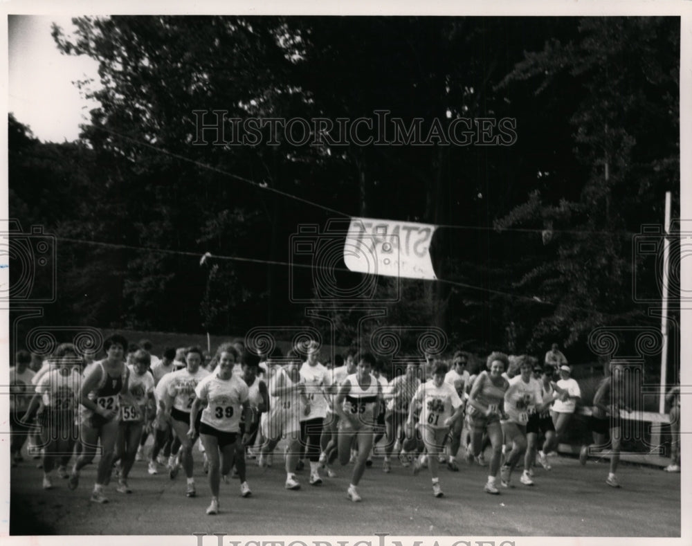 1993 Press Photo Running Races- 5K run - cvb33065 - Historic Images