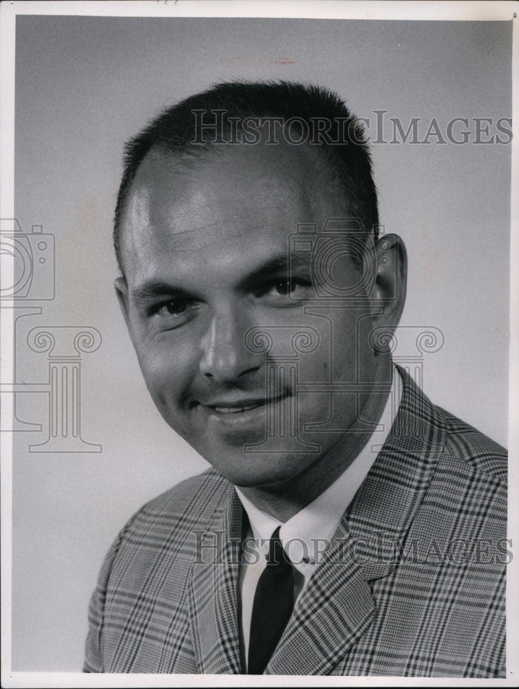 1965 Head coach Ron Priest pose on a photo opportunity-Historic Images