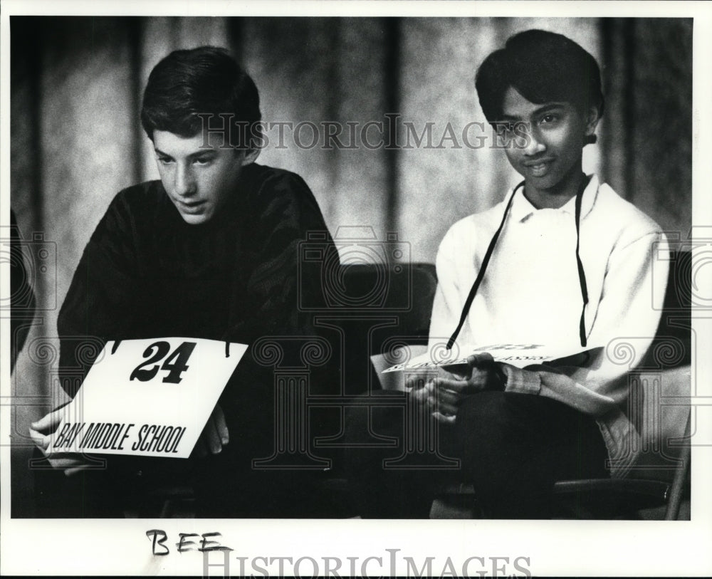 1989 Press Photo Spelling Bee runner up Jack Anderson and winner Mark Travassons - Historic Images