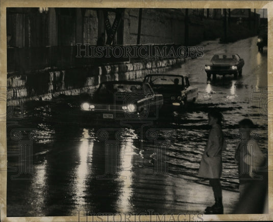 1971 Press Photo Weather - Rain - cvb33684 - Historic Images