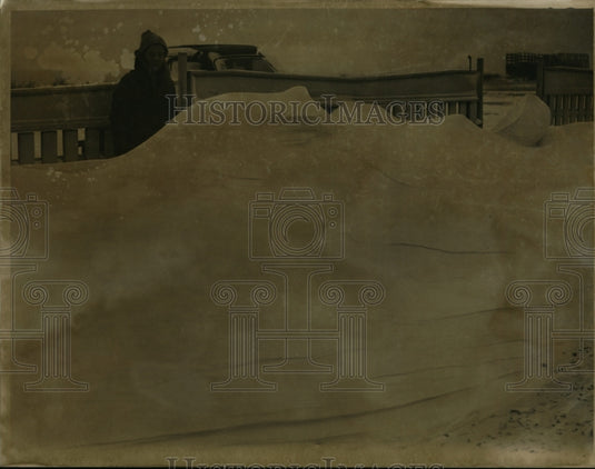 1944, John Mayer behind drift at E9th & Lakeside - cvb33922 - Historic Images