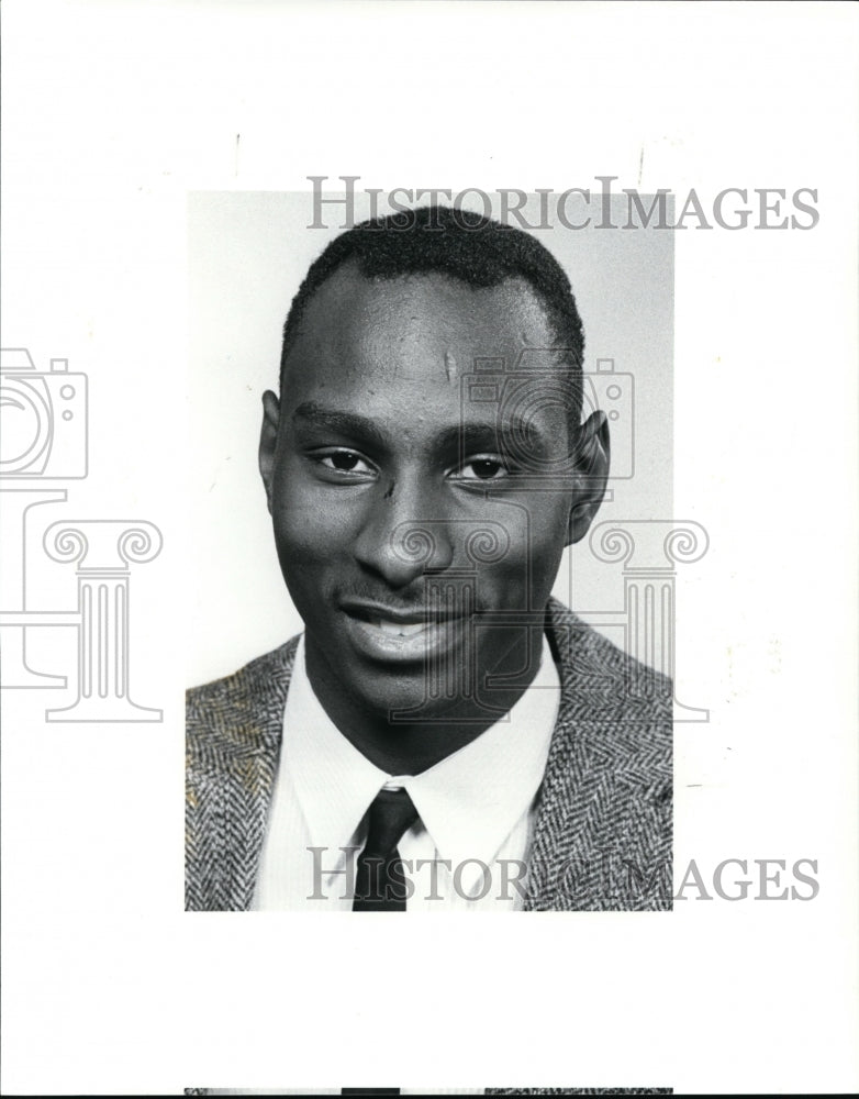 Press Photo Thomas Hall of Cleveland Heights Basketball - cvb34247 - Historic Images