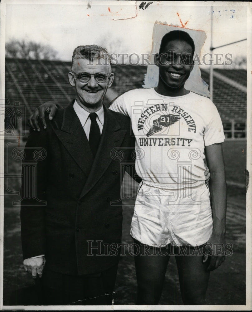 1953 Press Photo Coah Herbbee (left) and Leon (Pyor) - cvb34703 - Historic Images