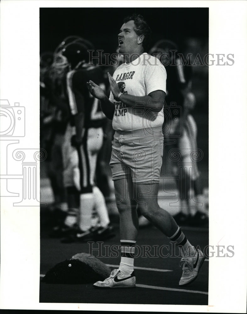 1990 Press Photo Kevin Fell Head Coach of Lakewook High School - cvb34824 - Historic Images