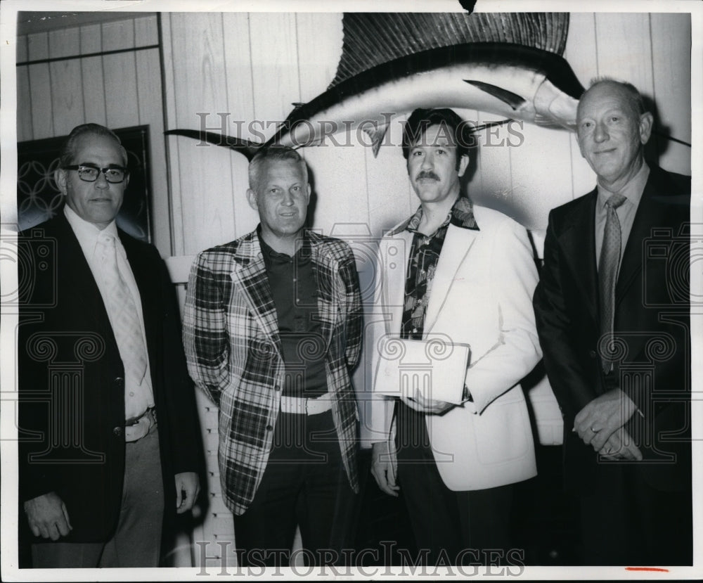 1975 Press Photo Honored by the Akron Coaches Association - cvb35262 - Historic Images