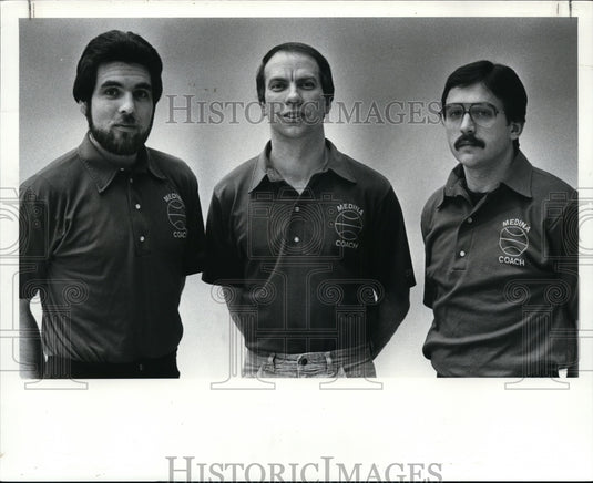 1983 Press PhotoAsst. Coach George Bauman, head coach Alan Darner & asst. Palini - Historic Images