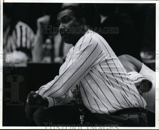 Press Photo Coach Coleman Crawford - cvb35405 - Historic Images