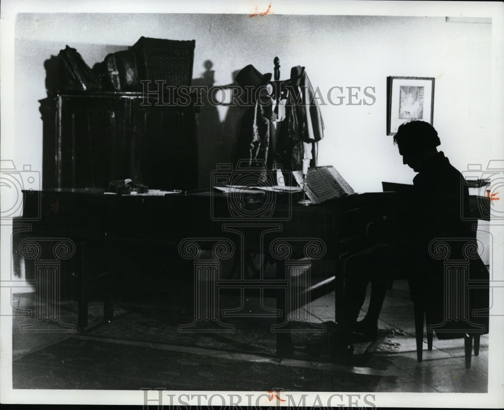 1966 Press Photo Claude Frank, Pianist - cvb35495 - Historic Images