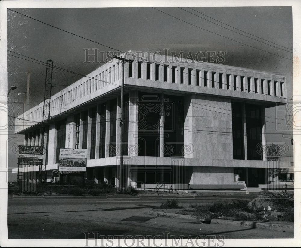 1971 Press Photo Public Buildings, Cleveland Public Utilities Bldg. - cvb35597 - Historic Images