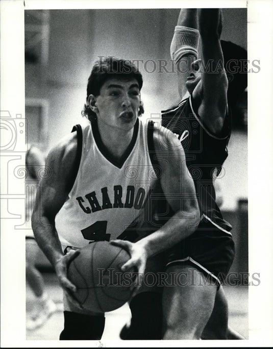 1991 Press Photo Brian Brock Chardon drives around John Urbanowicz of Cardinal - Historic Images