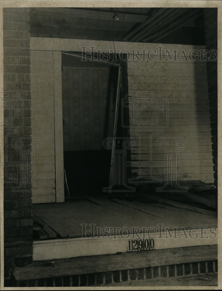 1952 Press Photo Bombed house at 12900 Beachwood Avenue owned by Max Scek - Historic Images